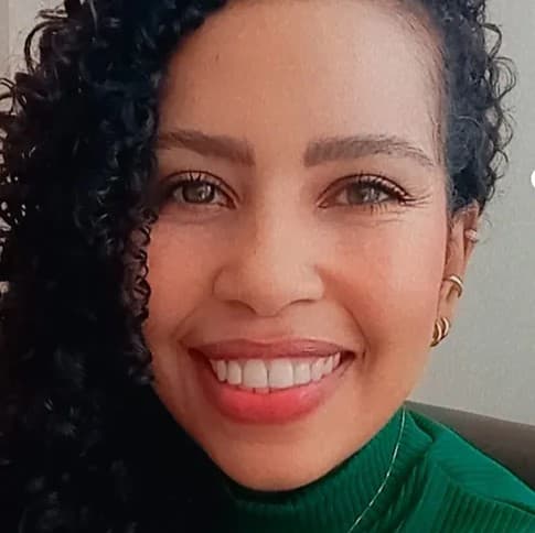 Kelly Mara Psicóloga